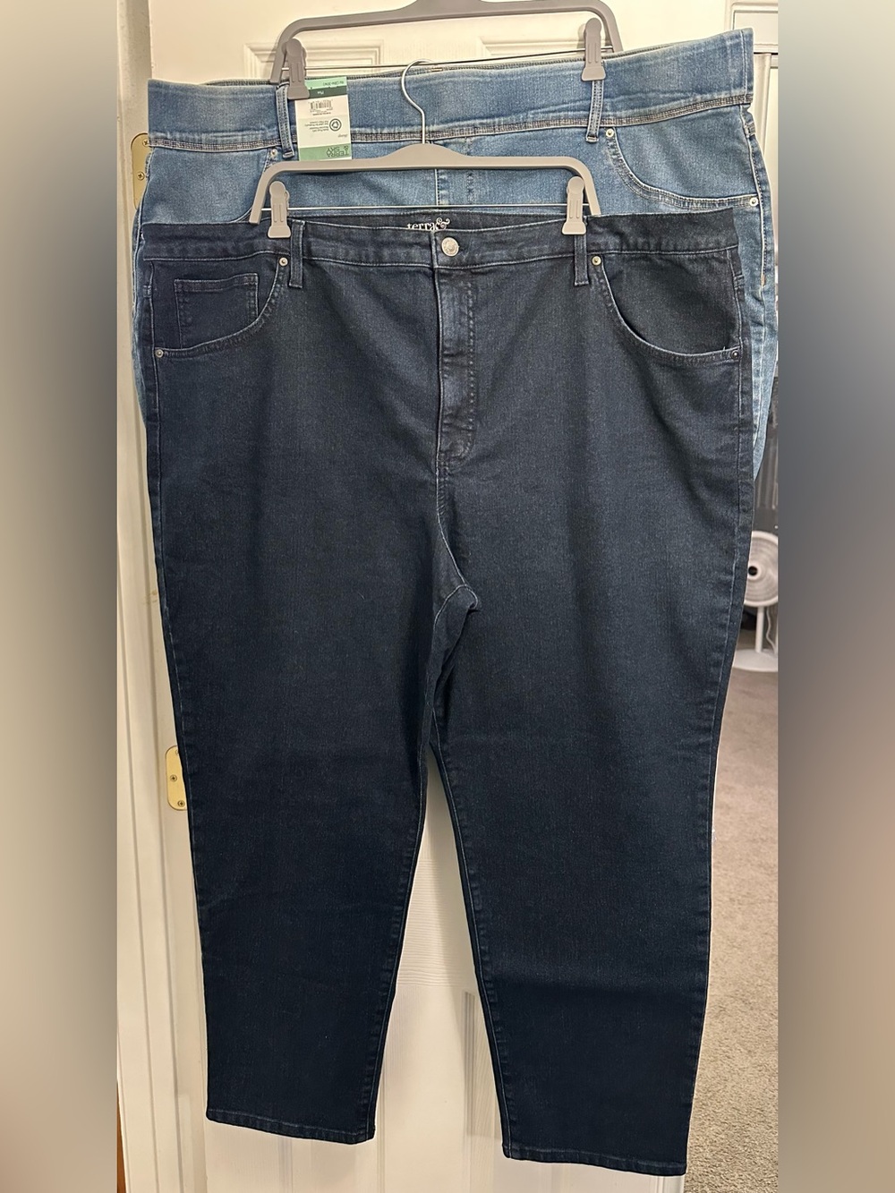 💙🔥Bundle of 2 Terra & Sky: NWT Pull-on Jeggins 4X (28W-30W) & NWOT 28W Jeans👖❤️